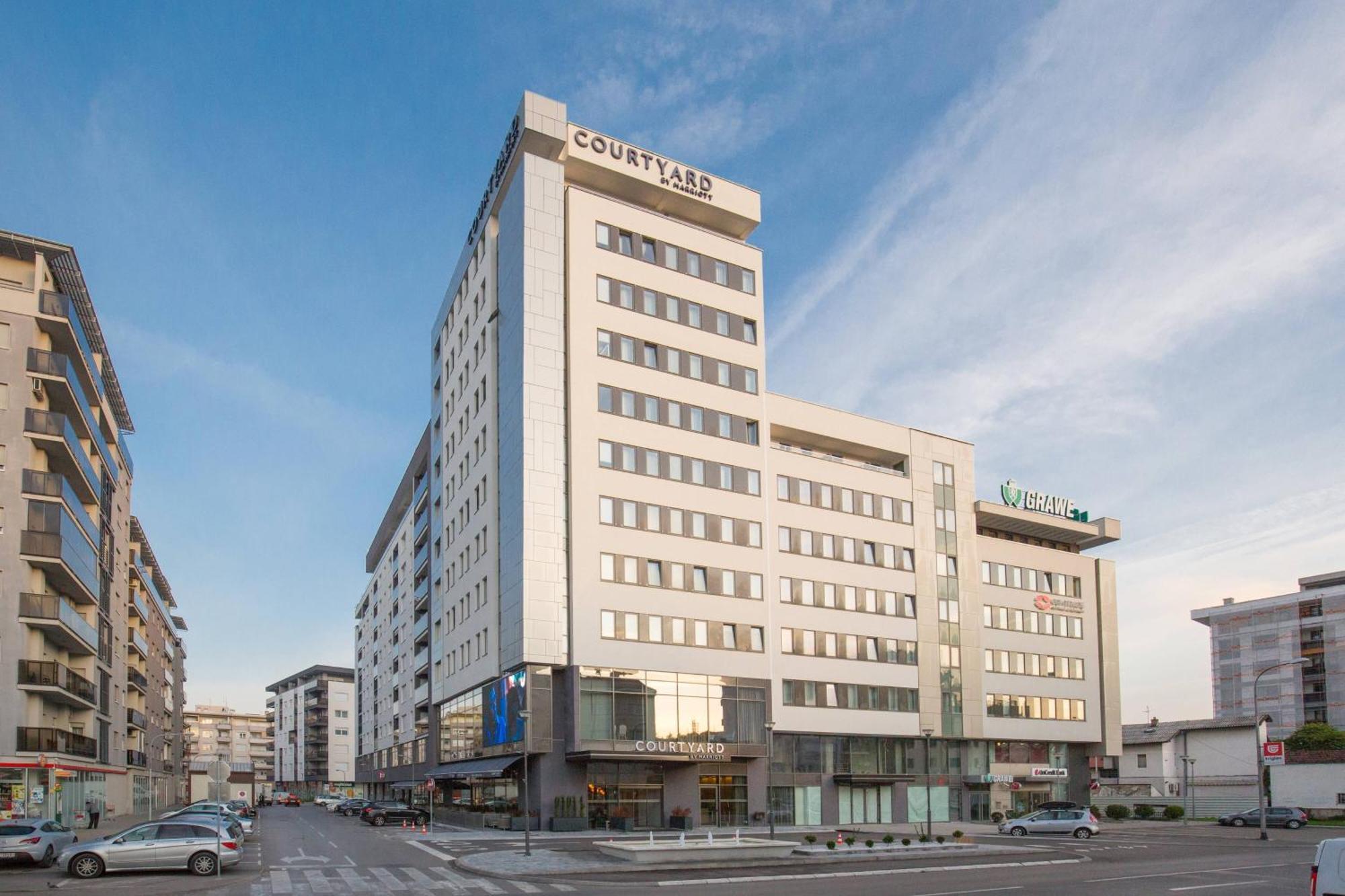 Courtyard By Marriott Banja Luka Hotel Exterior photo